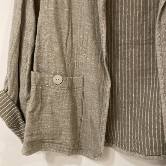 Adrienne Vittadini  linen blend unstructured jacket size medium - Picture 2 of 9